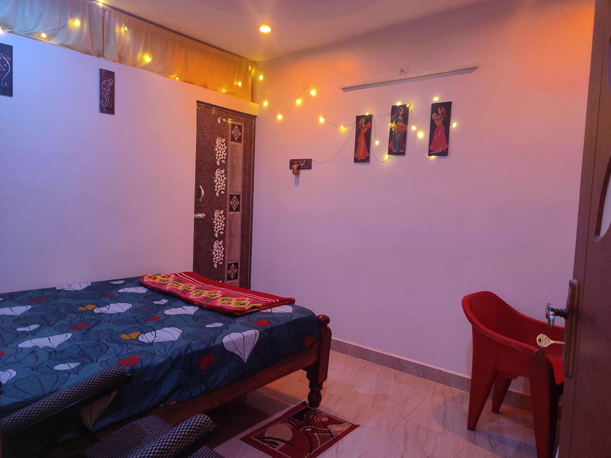 Blue Diamond Apartment Chennai Exterior photo